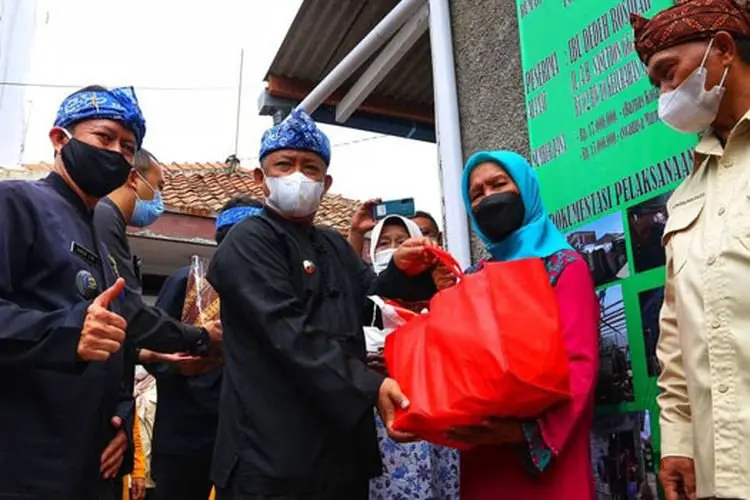 Senangnya Warga Mandalajati Mendapat Bantuan Renovasi Rumah dari Pemerintahan Kota Bandung