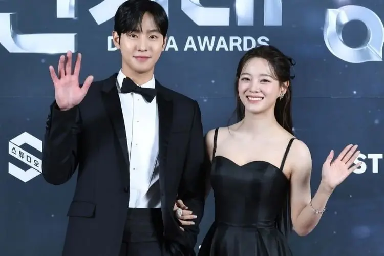 Kim Sejeong dan Ahn Hyo Seop Adu Akting di Drama A Business Proposal