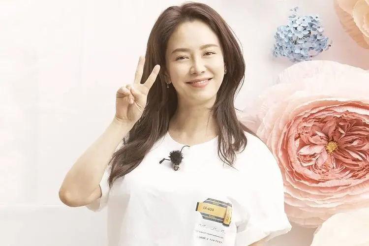 Tidak Bisa di Vaksin, Song Ji Hyo 'Running Man' Jalani Karantina 10 Hari Meski Negatif Covid-19