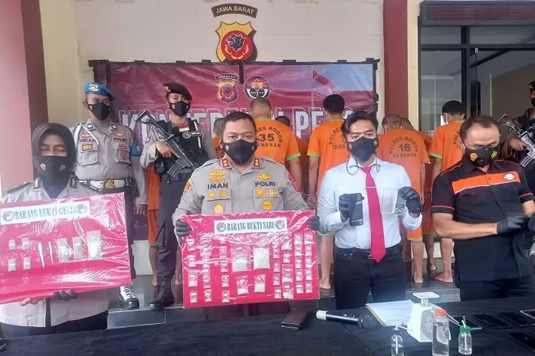 10 Pengedar Sabu dan Ganja Diamankan Polres Bogor, Begini Modus Transaksi Mereka