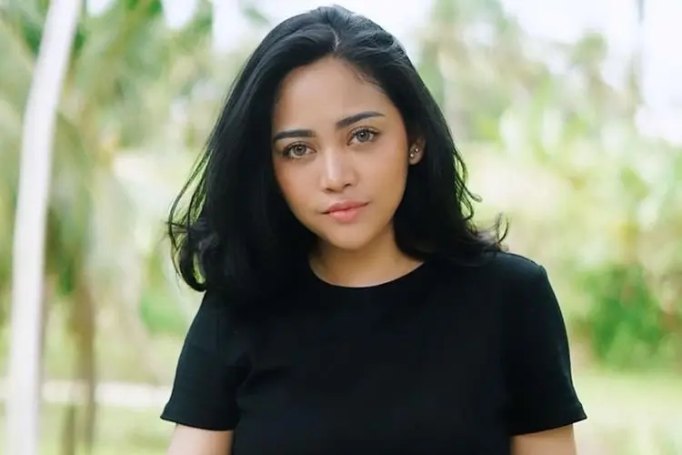 Diduga Buka Endorse Lagi, Rachel Vennya Jadi Bulan-bulanan Netizen