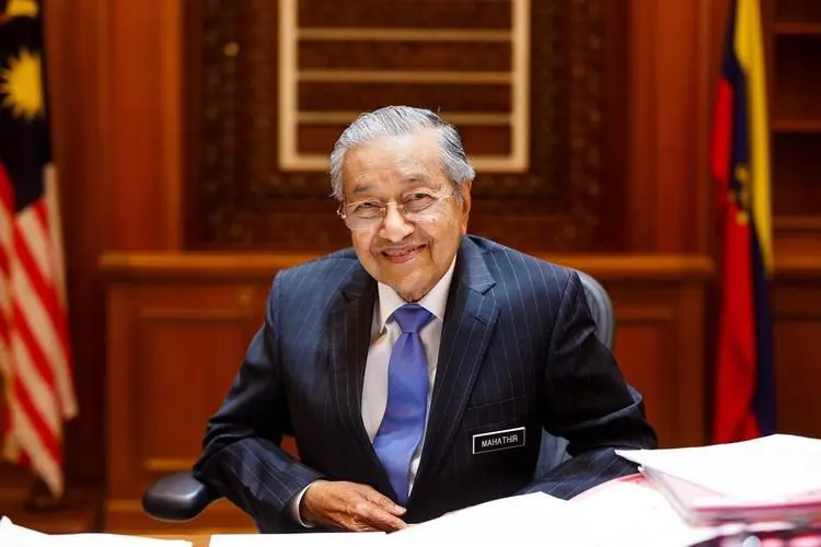 Mantan PM Malaysia Mahathir Mohamad Dirawat di RS Spesialis Jantung
