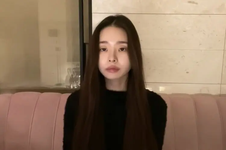 Free Zia Unggah Video Permintaan Maaf Terkait Kontroversi Barang Palsu, Berikut Tanggapan Netizen Korea