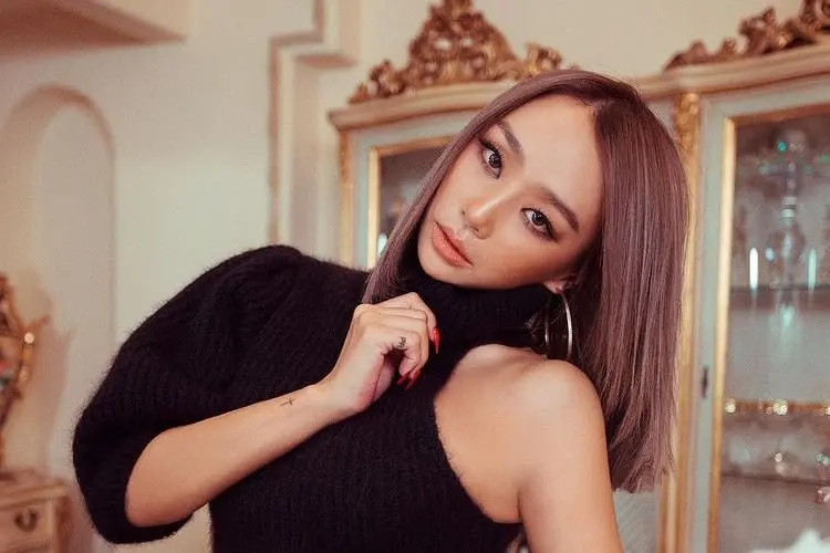 Hyolyn Dikonfirmasi Positif Covid-19, Semua Aktivitas Dihentikan Sementara Waktu