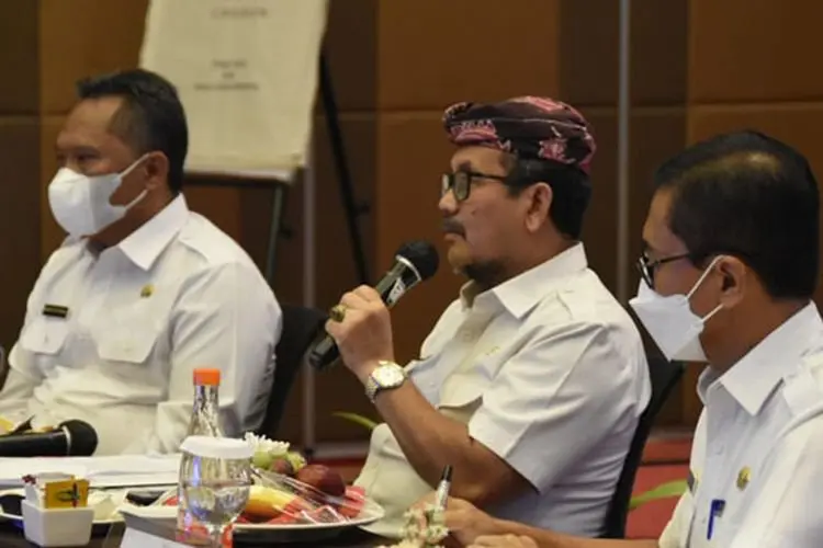 Imron Minta BUMD Dongkrak PAD Kabupaten Cirebon, Direksi yang Gagal Harus Diganti
