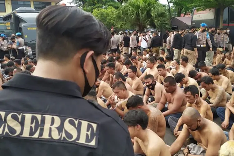 Buru Aktor Intelektual Kerusuhan, Polda Jabar Instruksikan Jajarannya Awasi Markas GMBI
