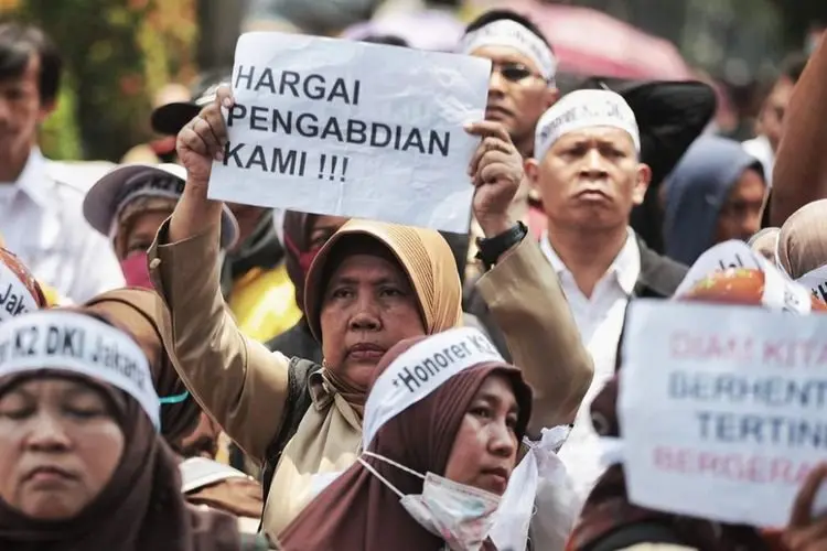 Tenaga Honorer Dihapus, Ribuan TKK di Bandung Barat Terancam Nganggur