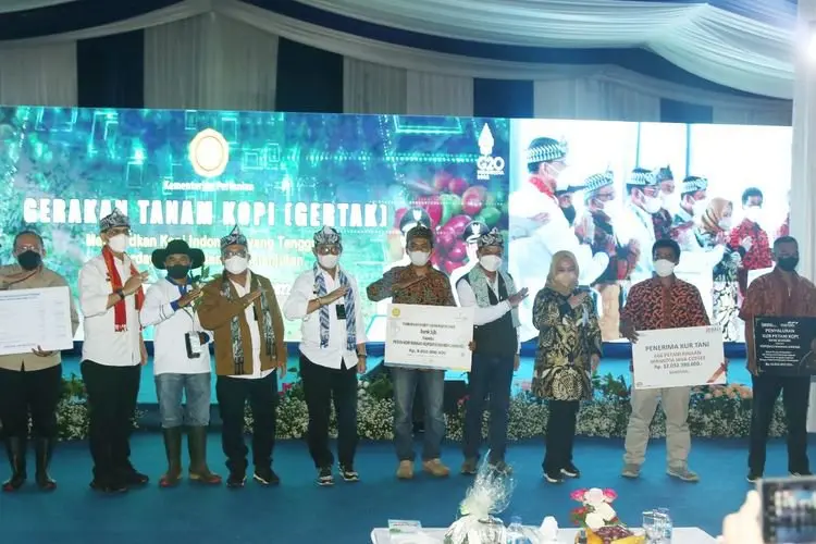 bank bjb Dukung Kementan Program Gerakan Tanam Kopi (Gertak)
