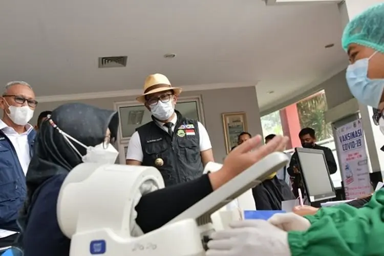 Soal Lonjakan Varian Omicron, Ridwan Kamil: Jangan Terlalu Khawatir tapi Tetap Waspada
