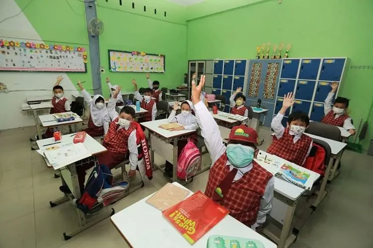 Gawat! Siswa di Bandung Terpapar Covid 19 Terus Bertambah, Terbaru Ada 13 Pasien dari 5 Sekolah Ini...