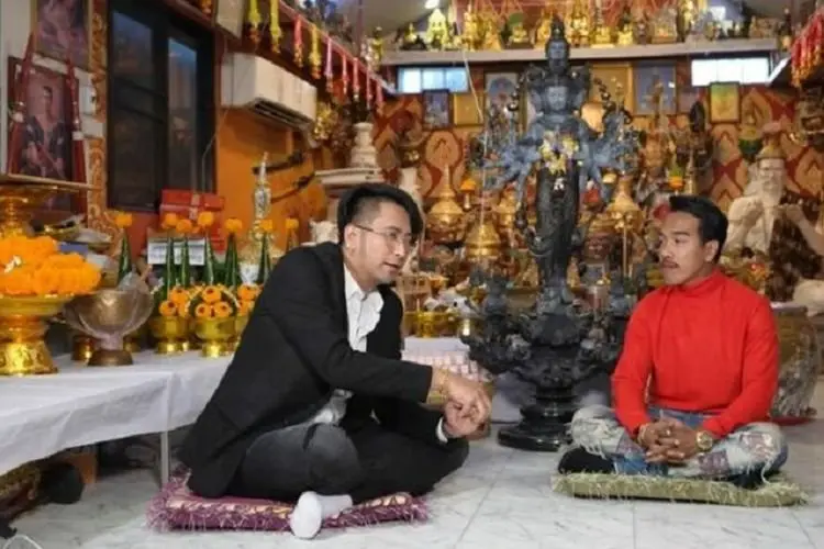 Bukan Sultan! Ong Dam Sorot Punya 8 Istri Cantik, Semua 'Permaisuri' Akur Tinggal Serumah