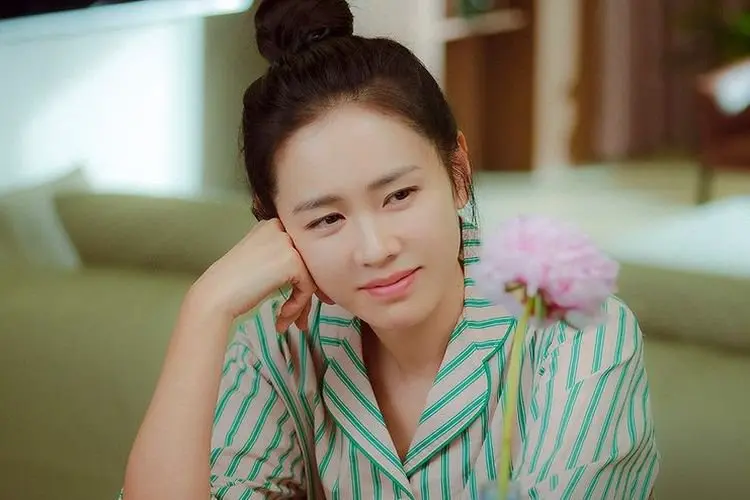 Son Ye Jin Ungkap Alasan Tertarik Bintangi Drama 'Thirty Nine' Sebagai Pojek Barunya