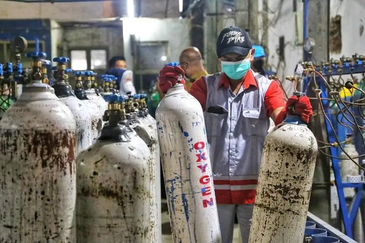 Tinjau Ketersediaan Oksigen di Tengah Serbuan Omicron, Yana Mulyana: Mudah-mudahan Tak Terpakai