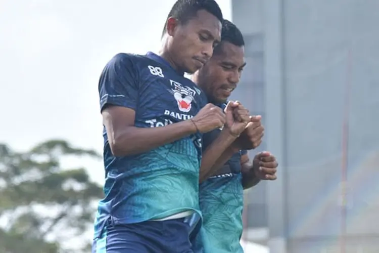 Debut Starter Syafril Lestaluhu di Persib Tak Berbuah Manis