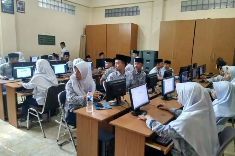 Disdik KBB Temukan Banyak Siswa Berkompeten Berbahasa Sunda, Ini Pemicunya