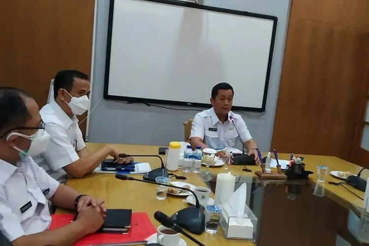 Kasus Covid-19 Melonjak, Ini Pesan Tegas Ema Sumarna untuk Aparat Kota Bandung