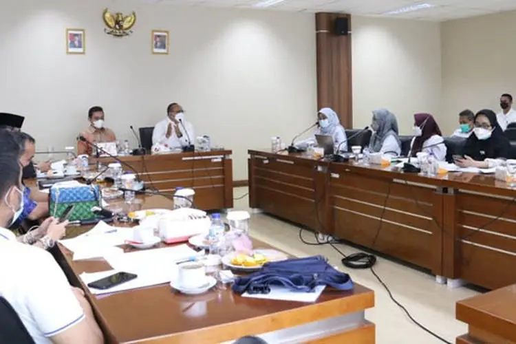 DPRD Kota Bogor Minta Dinkes Fokus Pikirkan Kesejahteraan Nakes