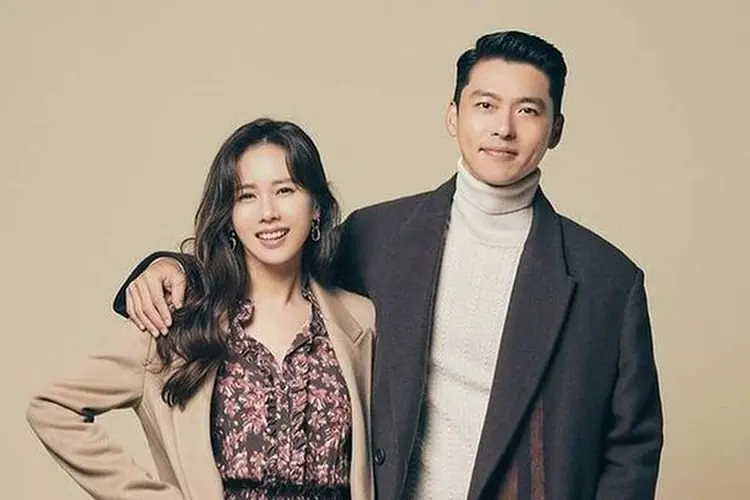 Dari Kesan Pertama hingga Pernikahan, Ini Perkembangan Pikiran Son Ye Jin dan Hyun Bin Tentang Satu Sama Lain