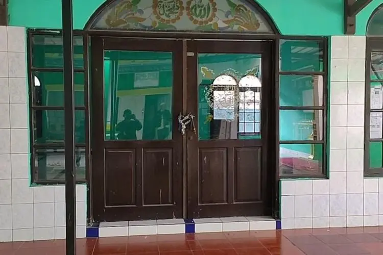 Masjid di Kertajaya Tidak Bisa Dipakai Ibadah Lantaran Digembok Anggota DPRD KBB
