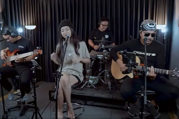Lirik Lagu ILU IMU - Hati Band yang Dicover Sallsa Bintan Feat 3Pemuda Berbahaya