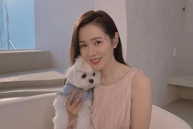 Dijuluki Sebagai 'Nations Fist Love', Son Ye Jin Mengaku Ingin Pertahankan Gelarnya