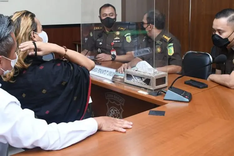 Kejaksaan Tinggi Jabar Terima Pelimpahan Bahar bin Smith