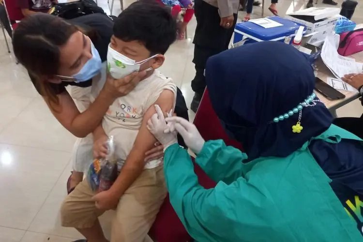 Satgas Penanganan Covid-19 Bogor Genjot Capaian Vaksinasi Lansia dan Anak