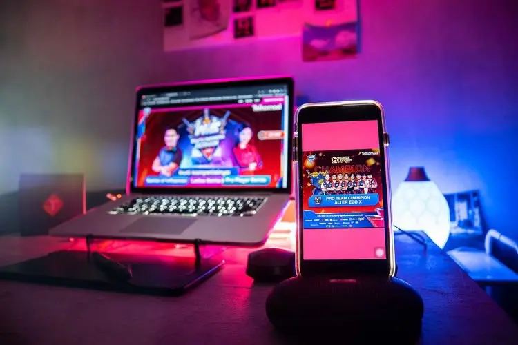 Telkomsel Nobatkan Enam Tim Esports Terbaik di Ajang  Ini