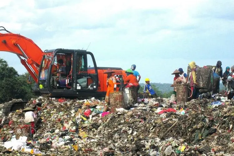 Walaupun Baru Bisa Beroperasi 40 Persen, TPPAS Lulut Nambo Bakal Diresmikan Ridwan Kamil