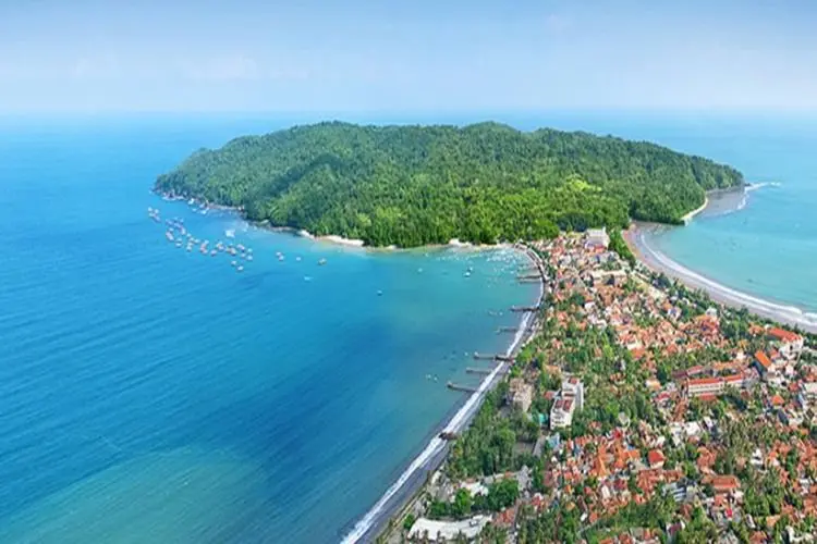 Pembenahan Infrastruktur Digeber, Ridwan Kamil Ingin Pangandaran Jadi Destinasi Wisata Terbaik