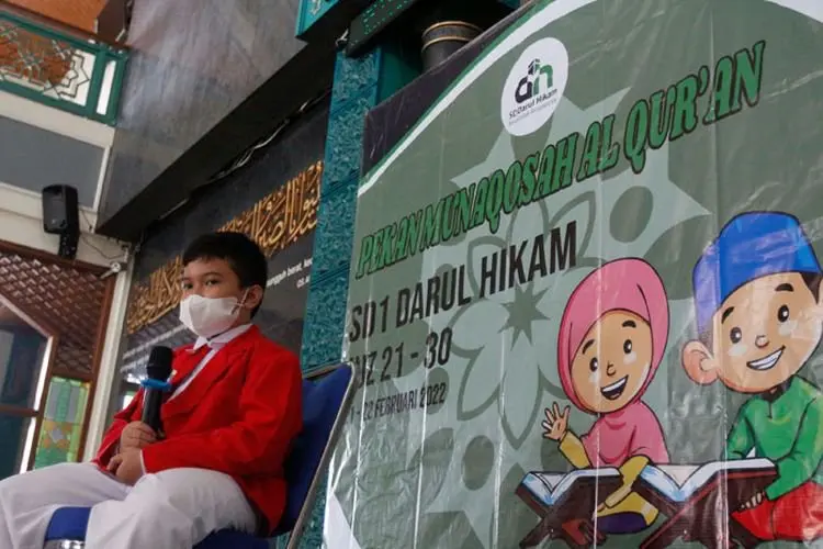 Foto: Ujian Hapalan Alquran Siswa SD 1 Darul Hikam