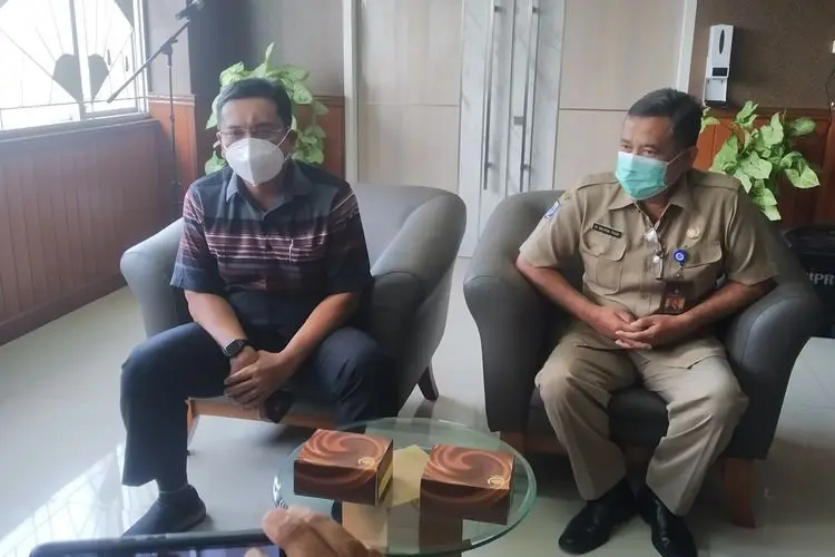 Ketua DPRD Kota Bandung Batalkan Pengadaan Smartphone Rp1 Miliar