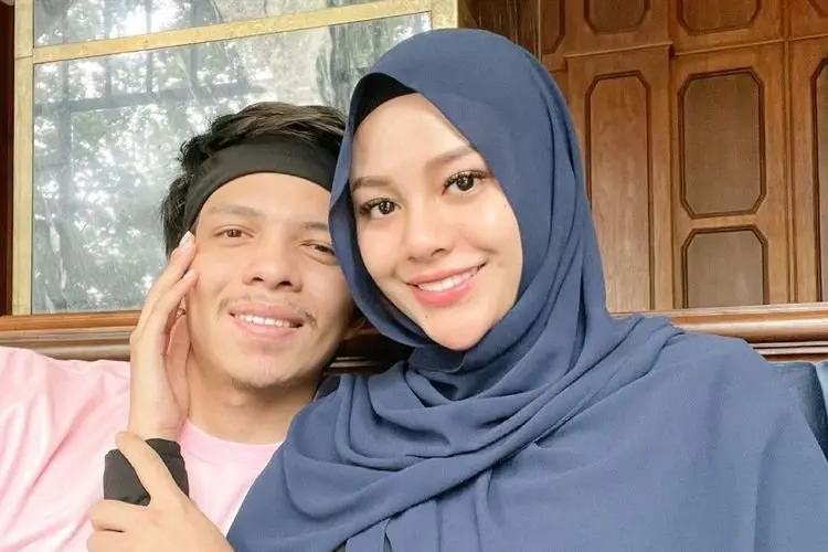Anak Pertama Atta-Aurel Lahir di Tanggal Cantik, Denny Darko Ungkap Keberuntungan Baby A