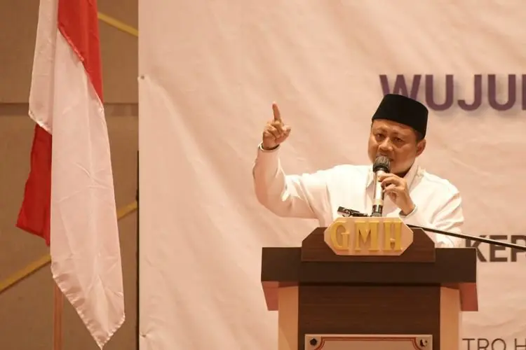 Menag Yaqut Bandingkan Suara Toa Masjid dengan Gonggongan Anjing, Wagub Jabar Uu: Tak Elok!
