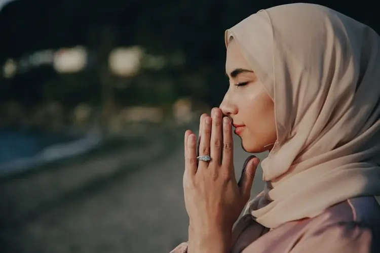 Saat Kenyataan Belum Sesuai Harapan, Coba Baca Doa Pendek Ini!