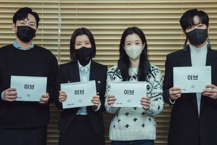Comeback Main Drama Lagi, Seo Ye Ji Terlihat Menghadiri Pembacaan Naskah 'Eve'