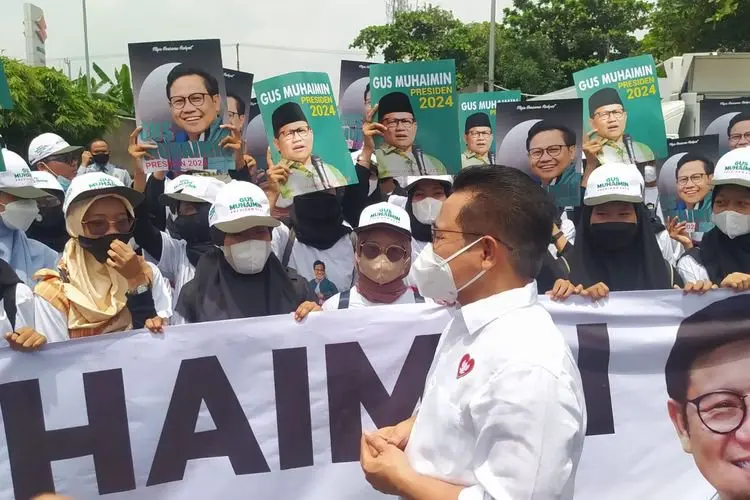 Safari Politik, Cak Imin Launching 50 Mobil Mabes Rakyat di Cirebon