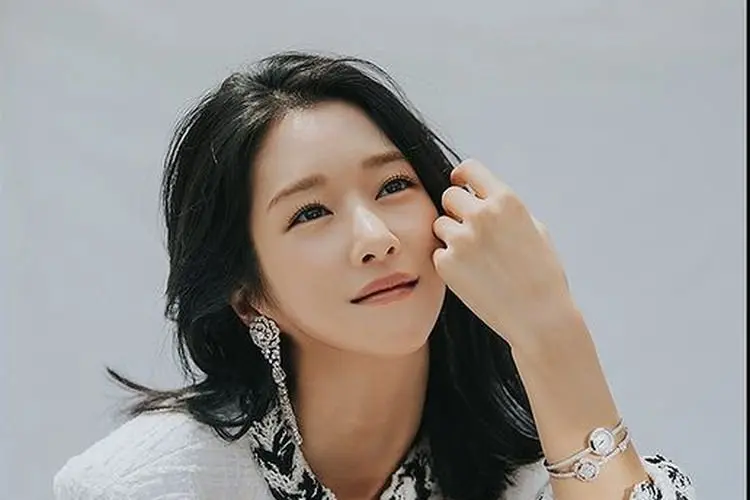 Seo Ye Ji Secara Resmi Minta Maaf Setelah 10 Bulan Kontroversi Hubungannya dengan Kim Jung Hyun