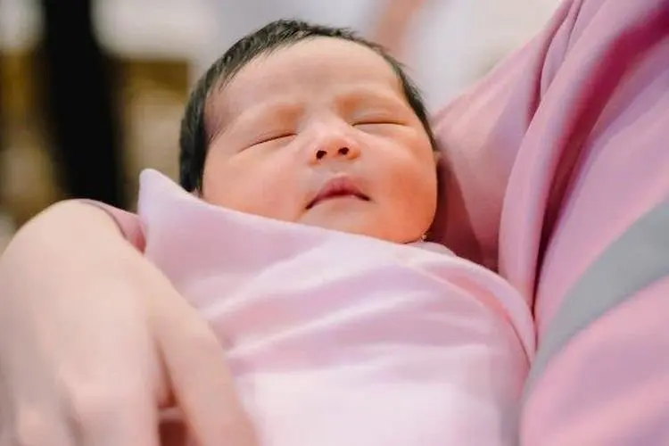 Baru Dibuat, Akun Instagram Anak Aurel Hermansyah dan Atta Halilintar Miliki 600 Ribu Followers