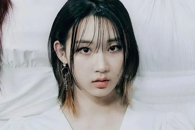 Jiyoon Weeekly Absen dari Promosi Comeback 'Play Game: AWAKE' Karena Gangguan Kecemasan