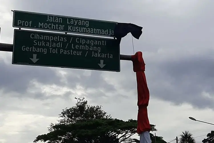 Sah! Ridwan Kamil Resmikan Prof Mochtar Kusumaatmadja menjadi Nama Jalan Flyover Pasupati
