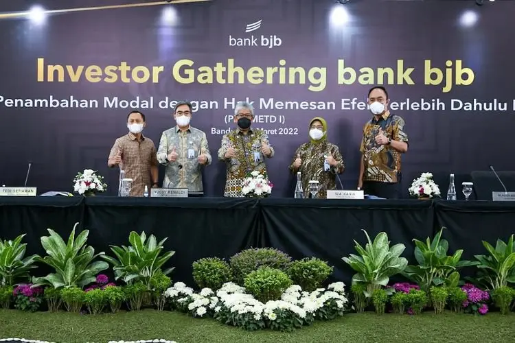 Kinerja Kinclong, Sang Direktur Utama Ajak Investor Tak Sia-siakan Right Issue bank bjb