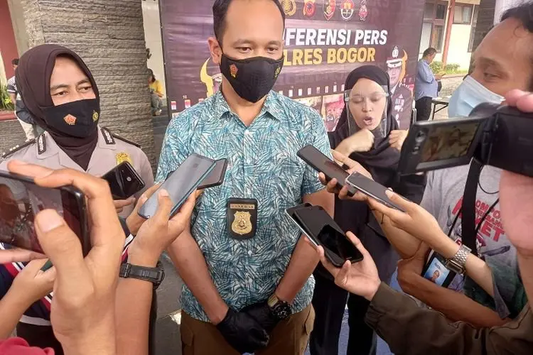 Ngeri... Tawuran Pelajar Cileungsi, Empat Kena Tebas Senjata Tajam, 12 Orang Jadi Tersangka