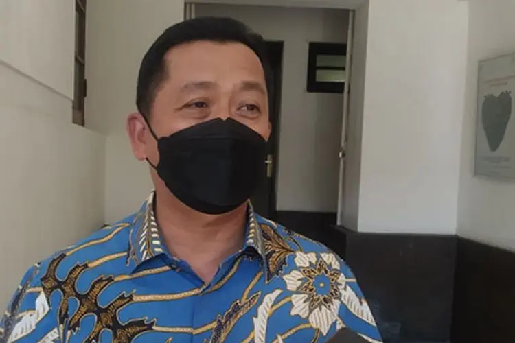 Ema Sumarna Minta DLHK Perbaiki Sistem Retribusi Sampah Kota Bandung