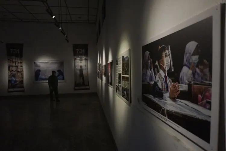 Foto: 731 Hari Pandemi di Indonesia, PFI Bandung Gelar Pameran Foto