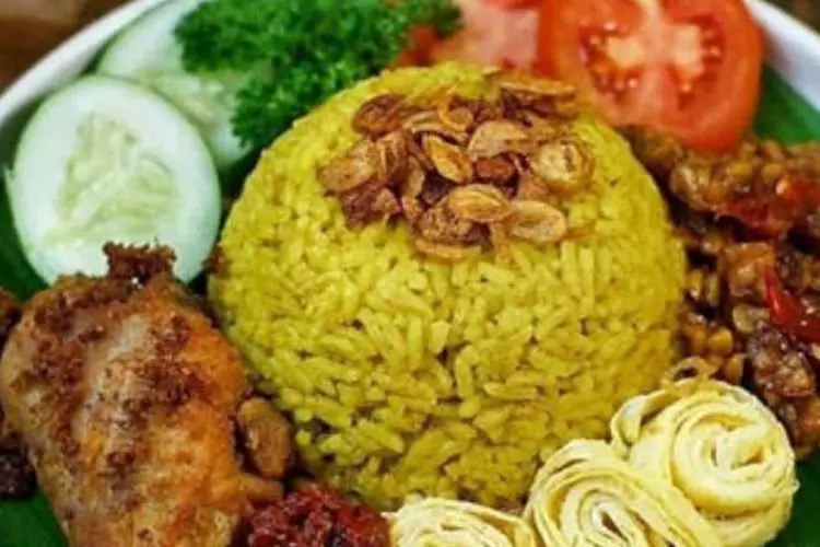 Cara Membuat Nasi Kuning yang Simpel Tapi Tetap Gurih dan Nagih