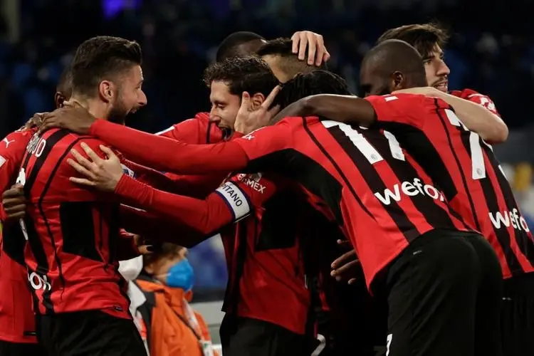 Milan Bungkam Napoli 1-0, Intermilan Tergeser dari Puncak Klasemen