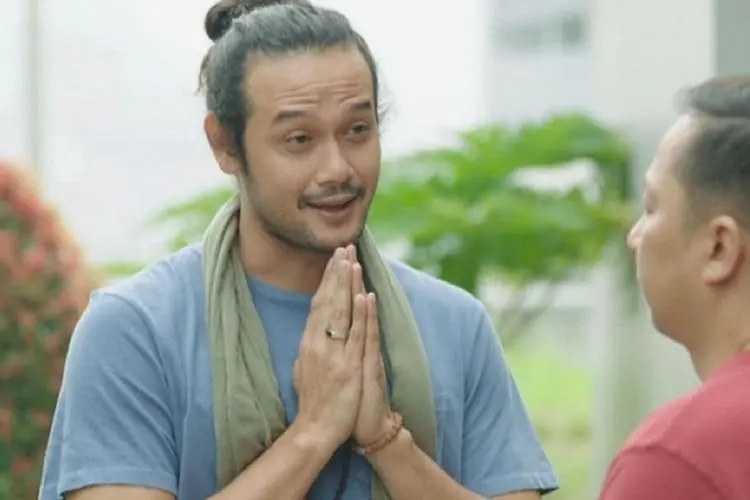 Dapat Peran Sebagai Guru Yoga, Dwi Sasono Minta Diajari Istri