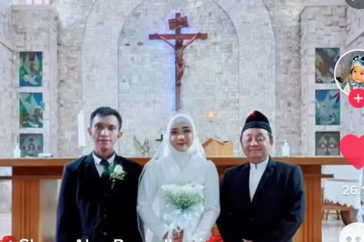 Viral Wanita Berhijab Nikah di Gereja, Ustadz Adi Hidayat Jelaskan Hukumnya dalam Pandangan Islam: Hati-hati..