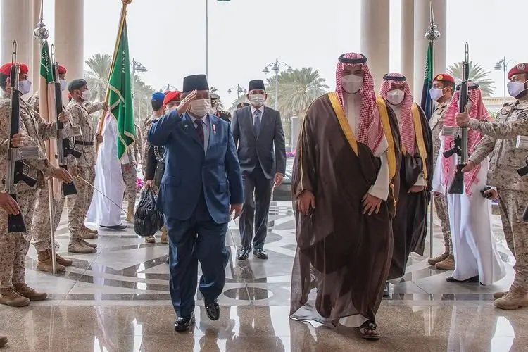 Prabowo Bertemu Pangeran Arab Saudi Khalid bin Salman, Bahas Kerja Sama Industri Pertahanan